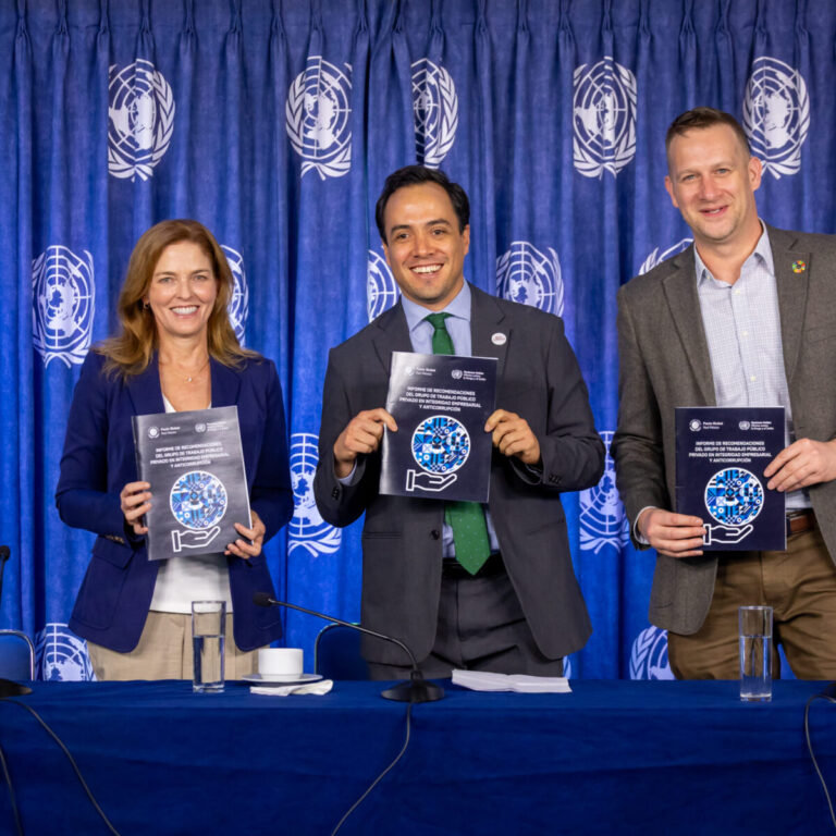 0186_250627_Siemens_DB2_8722_hi-scaled-1200x1200