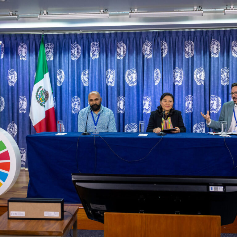 0199_250627_Siemens_DB1_8516_hi-scaled-1200x1200